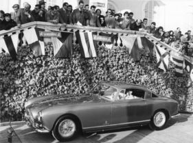 Ferrari 250 GT Europa Coupé (1954) - Pininfarina-Linien bei diesem 250-er Coupé