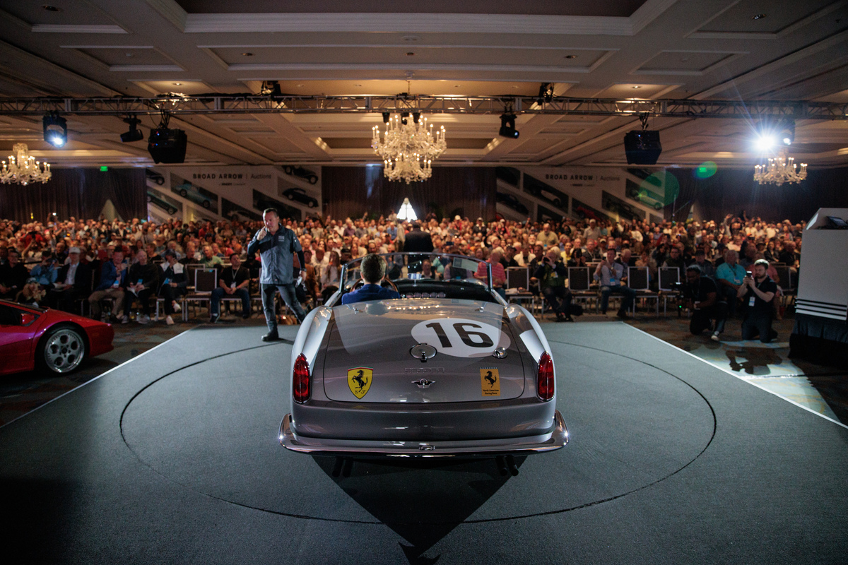 Ferrari 250 GT LWB California Spider Competizione (1959) - als Lot 234 an der Broad Arrow Amelia Island Versteigerung 2025