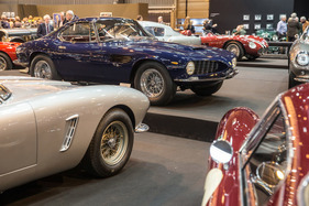 Ferrari 250 GT Passo Corto Bertone "Shark Nose" (1962) - der SWB mit Bertone-Karosserie bei Lukas Hüni - Rétromobile Paris 2018