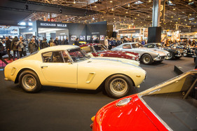 Ferrari 250 GT SWB (1960) - auf dem Lukas Hüni Stand - Rétromobile Paris 2018