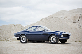 Ferrari 250 GT SWB Berlinetta Speciale Bertone (1962) - bereits bei seiner ersten Präsentation in Genf trug der Ferrari eine blaue Lackierung