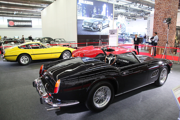 Image: Ferrari 250 GT SWB California Spider (1960) - one of the most valuable cars in the world - IAA Heritage by Motorworld 2019