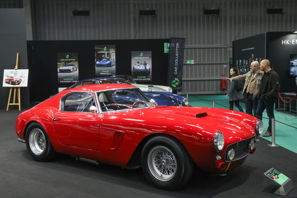 Ferrari 250 GT SWB Competizione (1960) - Chassis 1785GT, mit Alukarosserie - Rétromobile Paris 2024