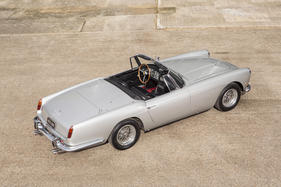 Ferrari 250 GT Series II Cabriolet (1962) - als Lot 23 an der Bond Street Versteigerung von Bonhams am 6. Dezember 2015
