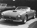 Bild: Ferrari 250 GT Spider California (1960) - bei einem Treffen