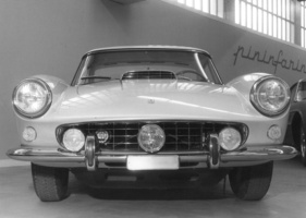Ferrari 250 GT - der Ferrari am Stand von Pininfarina am Genfer Auto Salon 1961