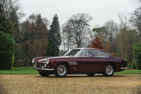 Ferrari 250 GTE 2+2 Series I by Pininfarina (1963) - als Lot 138 angeboten an der Versteigerung von RM in Paris am 4. Februar 2015