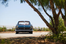 Ferrari 250 GTE 2+2 Series II (1962) - als Lot 081 an der Bonhams Quail Lodge Auction am 14. August 2015