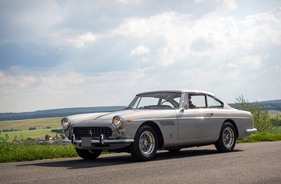 Bild Ferrari 250 GTE 2+2 Series III by Pininfarina (1963) - als Lot 148 an der RM/Sotheby's Online Only Open Roads Versteigerung im März 2021
