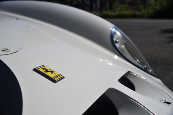 Bild: Ferrari 250 GTO "Bianco Speciale" (1962) bei Mecum Auctions – Details