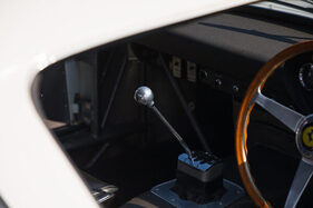 Ferrari 250 GTO "Bianco Speciale" (1962) bei Mecum Auctions – Interieur