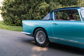 Ferrari 250 Gran Turismo Ellena (1958) - die angedeuteten Heckflossen unterscheiden die Boano- und Ellena-Modelle vom Vorgänger 250 Europa
