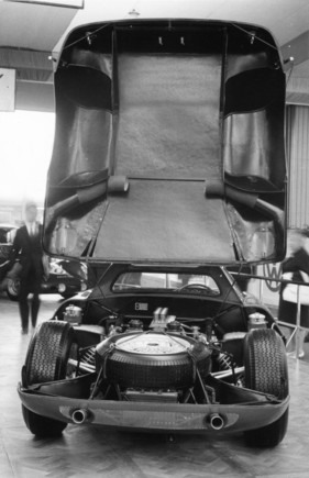 Ferrari 250 LM (1963) - die Strassenversion, ausgestellt am Pariser Autosalon