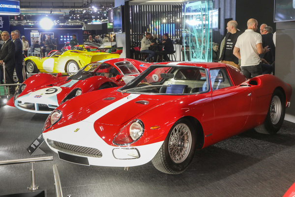 Bild Ferrari 250 LM (1964) - Chassis 5901, ging an Luigi Chinetti, nicht zu verkaufen - Rétromobile Paris 2024