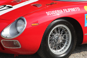Ferrari 250 LM (1964) - am Concorso d'Eleganza Villa d'Este 2012 - Kategorie 'I - Heroes of Le Mans'
