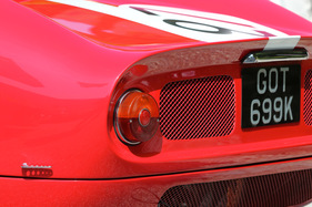 Ferrari 250 LM (1964) - am Concorso d'Eleganza Villa d'Este 2012 - Kategorie 'I - Heroes of Le Mans'