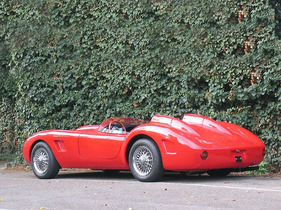 Ferrari 250 Monza Replica (1968) - angeboten an der "Auktion Classic & Exklusiv Cars" im Salzhaus in Wangen an der Aare am 12./13. Oktober 2012 Ferrari 250 Monza Replica (1968) - angeboten an der "Auktion Classic & Exklusiv Cars" im Salzhaus in Wangen an der Aare am 12./13. Oktober 2012