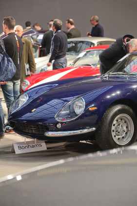 Ferrari 275 GTB (1966) - als Lot 335 versteigert an der Bonhams Grand Palais Verteigerung in Paris am 4. Februar 2016