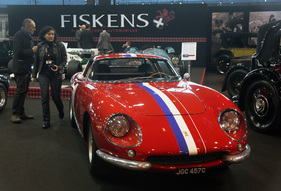 Ferrari 275 GTB/2 (1965) - Aluminiumkarosserie mit langer Nase, Rarität auf dem Fiskens-Stand - Rétromobile Paris 2014
