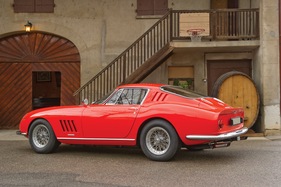Ferrari 275 GTB/4 Berlinetta 1967 - Seitliche Heckansicht