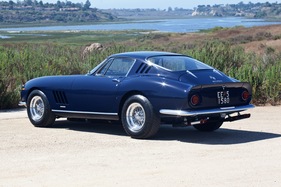 Ferrari 275 GTB 4 Berlinetta (1967) - angeboten an der RM Auktion von Monterey vom 19. und 20. August 2011