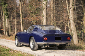 Ferrari 275 GTB Berlinette (1966) - angeboten als Lot 335 an der Bonhams-Versteigerung im Grand Palais Paris am 4. Februar 2016