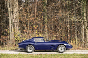 Ferrari 275 GTB Berlinette (1966) - angeboten als Lot 335 an der Bonhams-Versteigerung im Grand Palais Paris am 4. Februar 2016