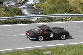 Ferrari 275 GTS (1966) - bei der Überquerung des Flüelapasses an der Passione Engadina 2019