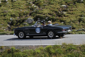 Ferrari 275 GTS Cabriolet (1965) - bei der Überquerung des Flüelapasses an der Passione Engadina 2019