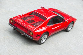 Ferrari 288 GTO (1985) - als Lot 032 an der Bonhams Quail Lodge Auction am 14. August 2015