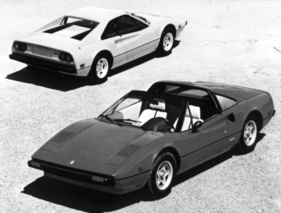 Ferrari 308 (1980) - US-Modelle GTB und GTS friedlich vereint