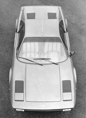 Ferrari 308 GTB (1976) - von vorne und oben gesehen