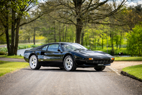 Ferrari 308 GTB 'Vetroresina' (1976) - Lot 311 an der RM/Sotheby's "Cliveden House" Versteigerung am 12. Juni 2024