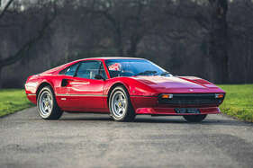 Ferrari 308 GTB 'Vetroresina' (1977) - als Lot 248 an der Silverstone Auctions Race Retro Versteigerung 2021