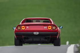 Ferrari 308 GTS (1979) - agil und kurvenwillig