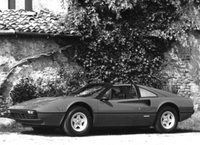 Ferrari 308 GTS (1980) - in idyllischer Umgebung