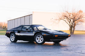 Ferrari 308 GTSi Quattrovalvole (1983) - als Lot 045 an der Bonhams Versteigerung von Scottsdale am 18. Januar 2018