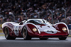 Artikelbild Le Mans Classic 2014 - mit alten Autos über moderne Curbs