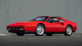 Ferrari 328 GTS (1989) - als Lot 246 an der Broad-Arrow-Versteigerung am Monterey Jet Center 2024