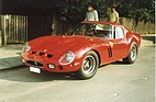 Ferrari 330 (1988) - als Basis für eine 250 GTO Karosserie vor Schröder & Weise in Hannover