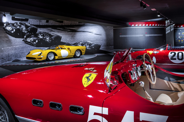 Image: Ferrari 330 - 90 years of Scuderia Ferrari