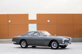 Ferrari 330 America 2+2 by Pininfarina (1963) - als Lot 247 an der RM/Sotheby's Amelia Island Versteigerung 2017 angeboten