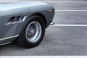 Ferrari 330 GT (1967) - fast wie ein Kunstwerk