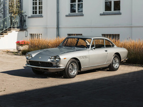 Ferrari 330 GT 2+2 'Series 1' (1965) - offered as lot 154 at the Bonhams Zoute auction on October 8, 2023