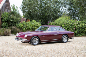 Bild Ferrari 330 GT 2+2 'Series 2' Berlinetta (1966) - Angeboten als Lot Nr. 254 bei der Bonhams Goodwood Revival Auction am 18. September 2021
