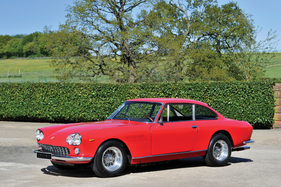 Ferrari 330 GT 2+2 Series I (1964) - als Lot 149 an der RM/Sotheby's Versteigerung in London am 7. September 2015