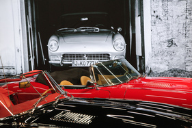 Ferrari 330 GT oder Jaguar E-Type, das ist hier die Frage - Retro Classics Cologne Köln 2017