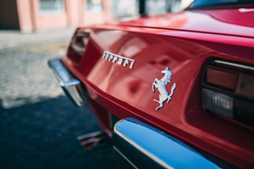 Ferrari 330 GTC Zagato (1967/1974) - Cavallo Rapante auf dem Heck