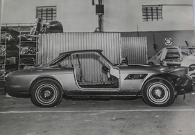 Ferrari 330 GTC Zagato (1967/1974) - Fahrzeug wie angeliefert mit Frontschaden