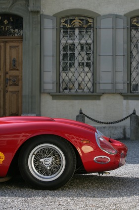 Ferrari 330 GTO (1963) - Drahtspeichenräder mit Zentralnaben